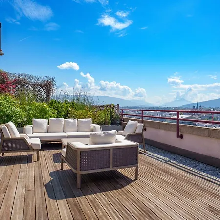 Lejlighed Exclusive 3 Bedroom Luxury Penthouse
